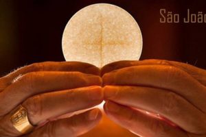 Jesus institui o Sacramento da Eucaristia – Verdadeiramente o Pão da Vida